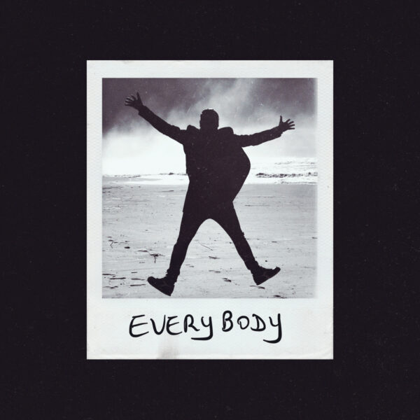 EVERYBODY SMALL